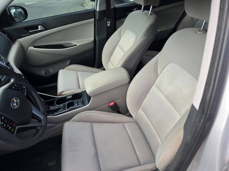 2016 Hyundai Tucson SE