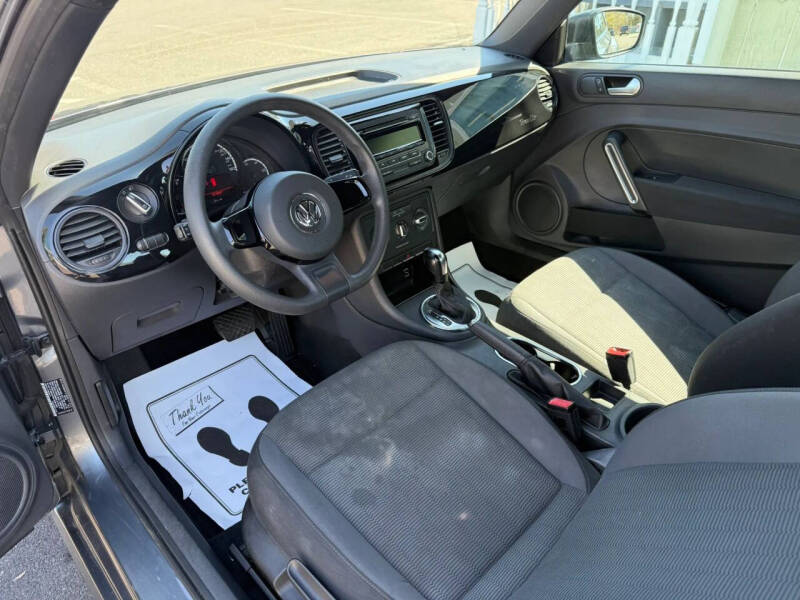 2013 Volkswagen Beetle 2.5L Entry PZEV