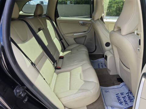 2010 Volvo XC60 T6