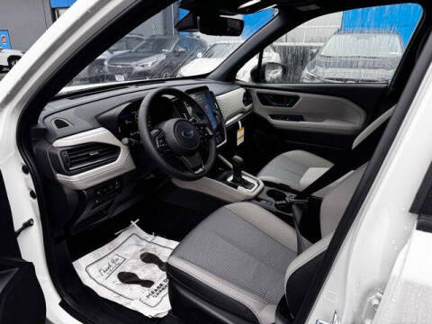 2025 Subaru Forester Premium Hybrid