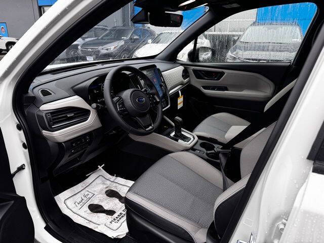 2025 Subaru Forester Premium Hybrid