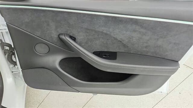 2024 Tesla Model 3 Performance