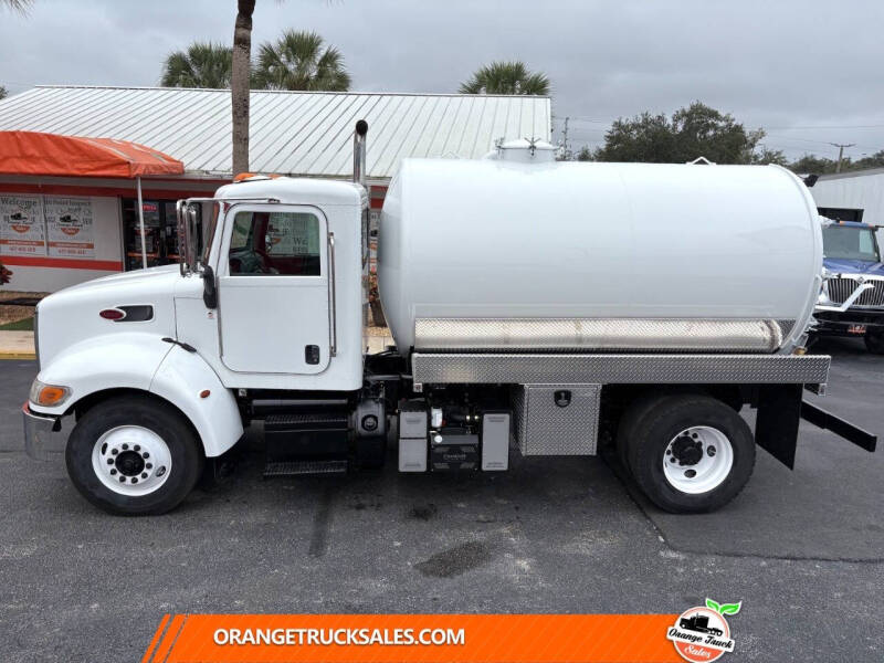 2019 Peterbilt 337