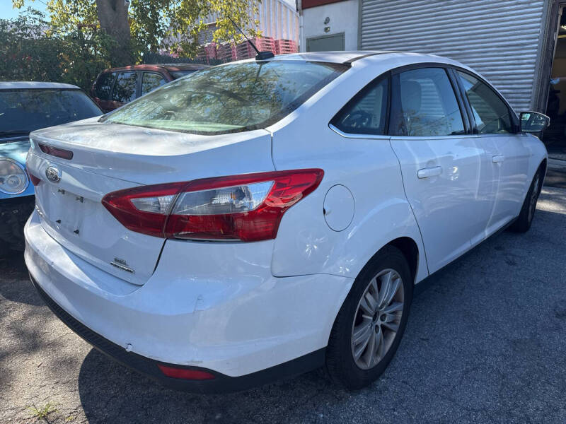 2012 Ford Focus SEL