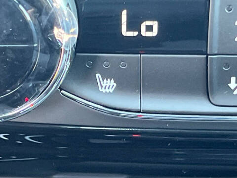 2025 Chevrolet Trax RS