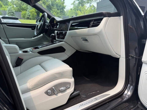 2026 Porsche Macan S
