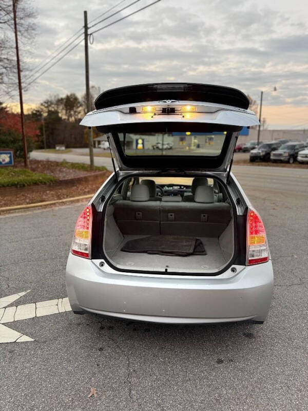 2010 Toyota Prius III