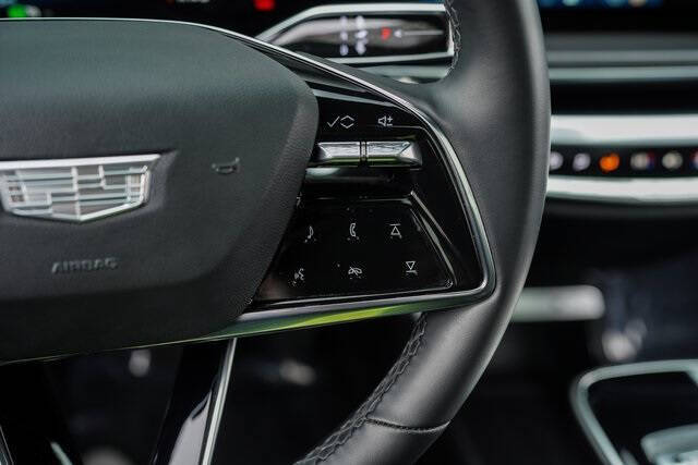 2024 Cadillac LYRIQ Tech