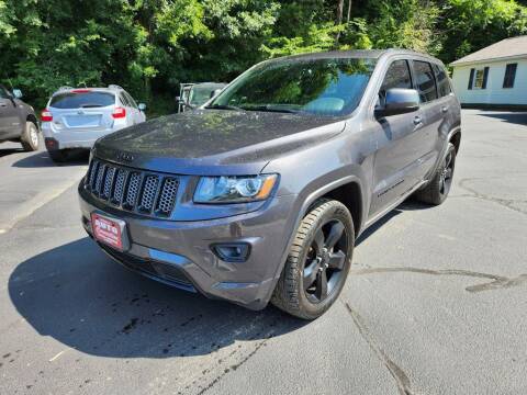 2015 Jeep Grand Cherokee for sale at AUTO CONNECTION LLC in Springfield VT