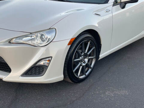 2013 Scion FR-S