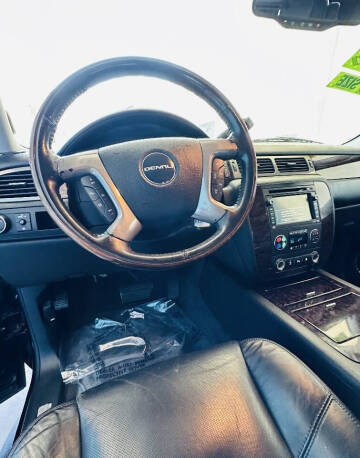 2009 GMC Yukon Denali