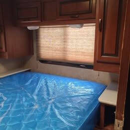 2010 Forest River Sunseeker RV
