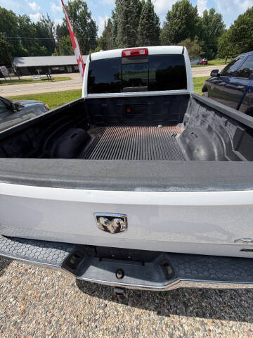 2015 RAM 1500 SLT