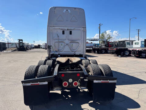 2014 Freightliner Cascadia
