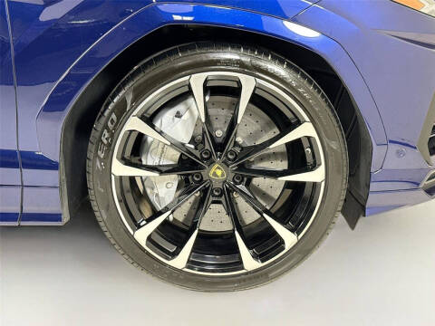 2020 Lamborghini Urus