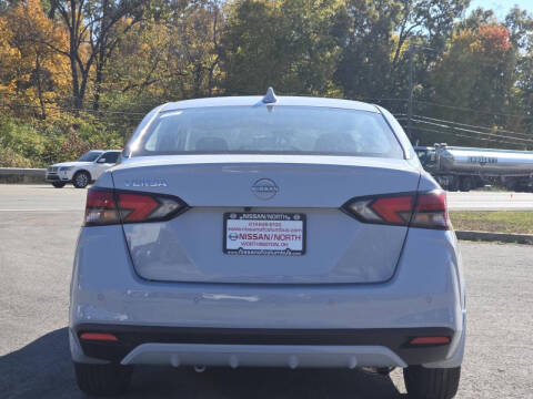 2025 Nissan Versa SV