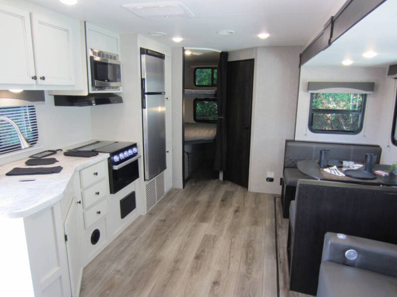 2021 Highland Ridge Open Range Lite 261BH