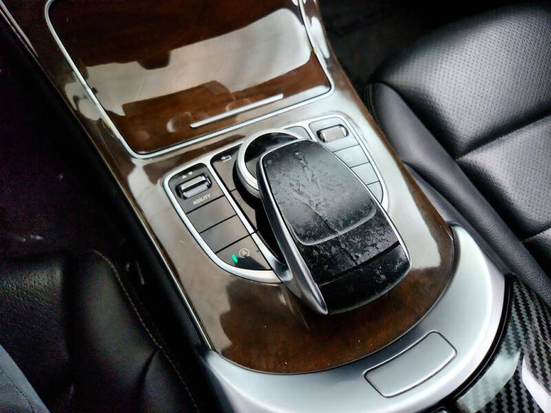 2015 Mercedes-Benz C-Class C 300