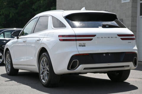 2025 Genesis GV70 2.5T Standard