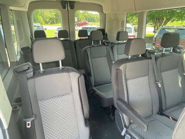 2025 Ford Transit 350 XLT