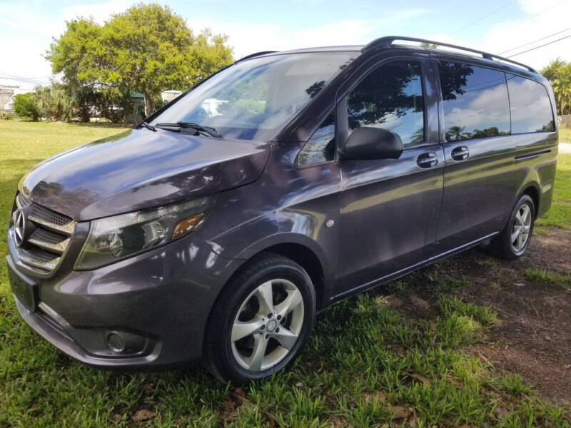 2016 Mercedes-Benz Metris Passenger