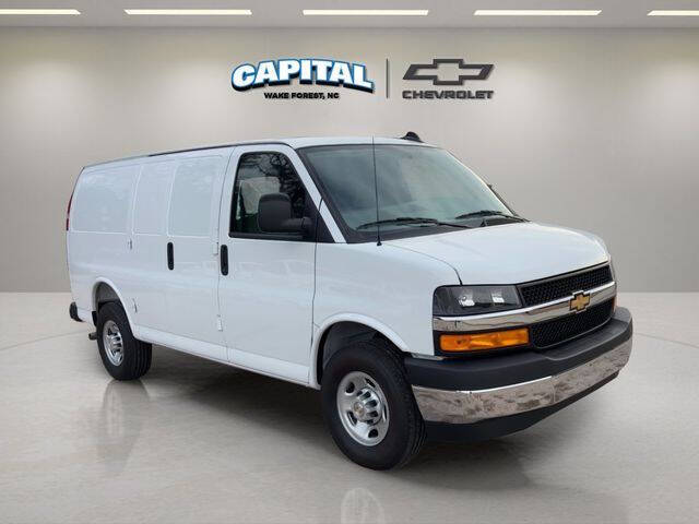 2025 Chevrolet Express 2500