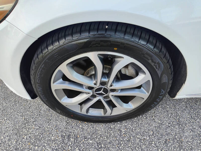 2016 Mercedes-Benz C-Class