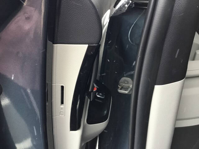 2024 Kia Carnival SX