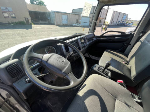 2014 Hino 268A