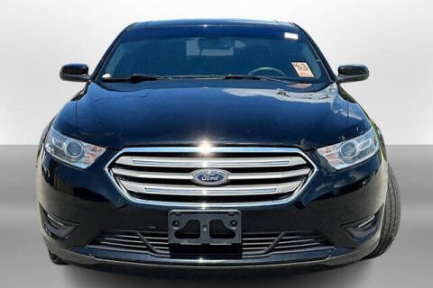 2018 Ford Taurus SEL
