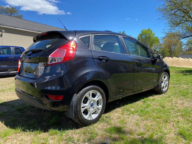 2014 Ford Fiesta SE