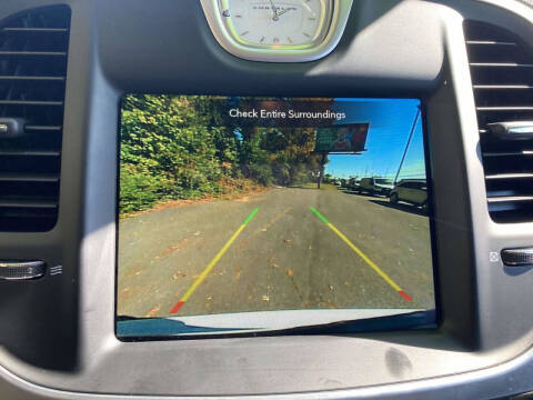 2023 Chrysler 300 Touring L