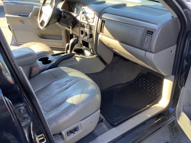 2004 Jeep Grand Cherokee Special Edition