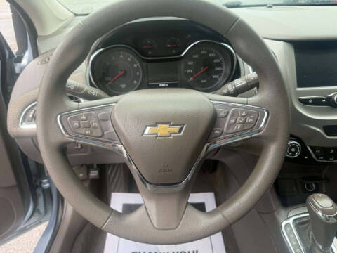 2017 Chevrolet Cruze LT Auto