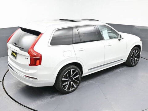 2024 Volvo XC90 B5 Plus Bright Theme