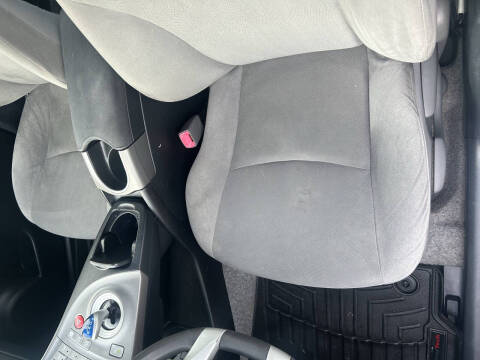 2012 Toyota Prius Three