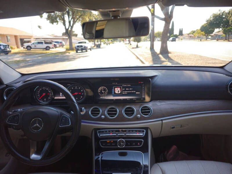 2017 Mercedes-Benz E-Class E 300