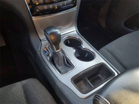 2020 Jeep Grand Cherokee Laredo E