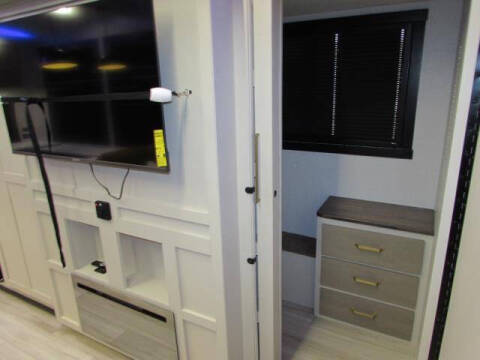 2025 Forest River F320 VIEW