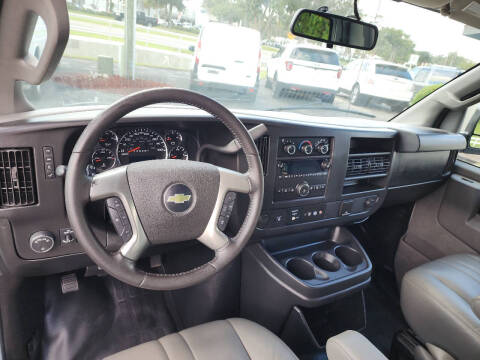 2016 Chevrolet Express 2500