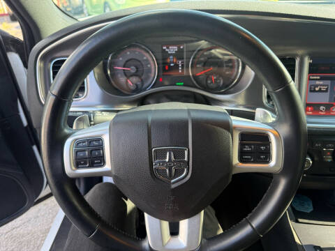 2014 Dodge Charger R/T Plus