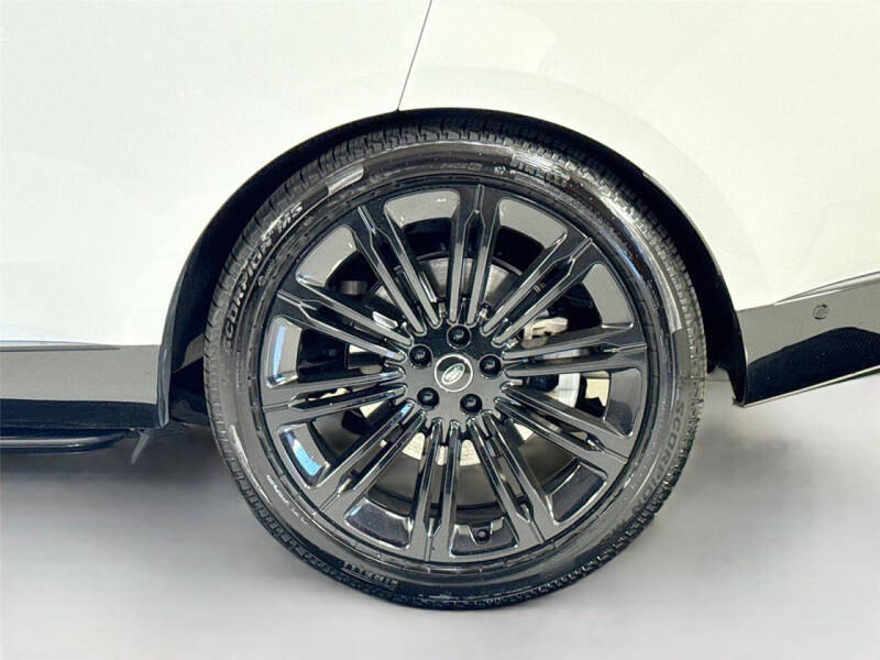 2023 Land Rover Range Rover P400 SE