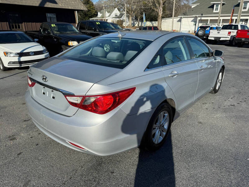 2011 Hyundai Sonata GLS
