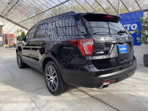 2017 Ford Explorer Sport