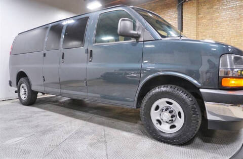 2017 Chevrolet Express LT 3500