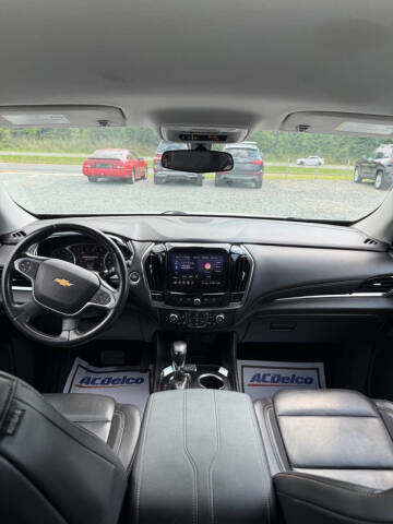 2021 Chevrolet Traverse LT Leather