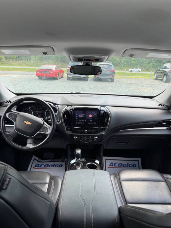 2021 Chevrolet Traverse LT Leather