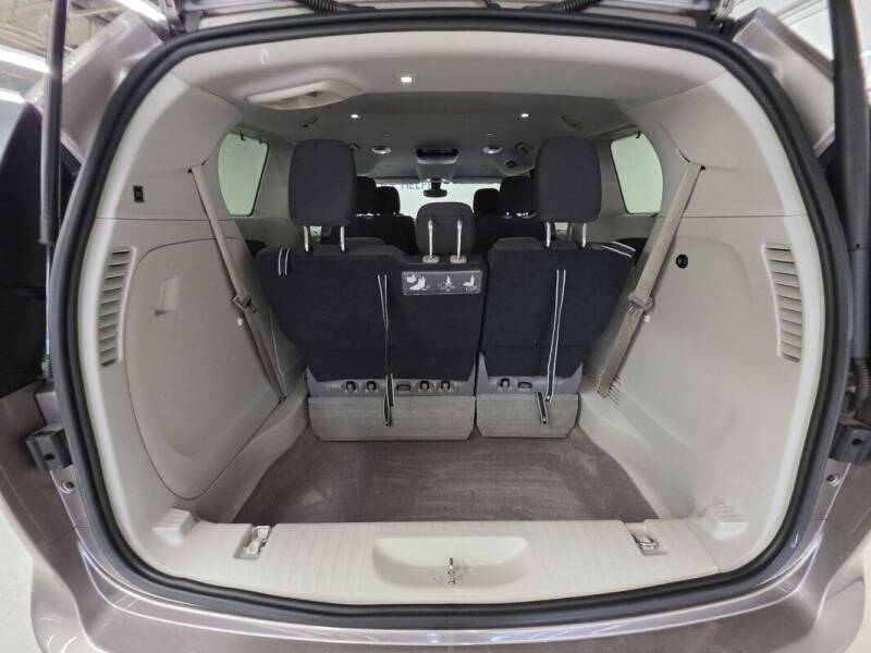 2017 Chrysler Pacifica Touring Plus