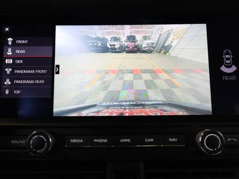 2020 Porsche Macan Turbo