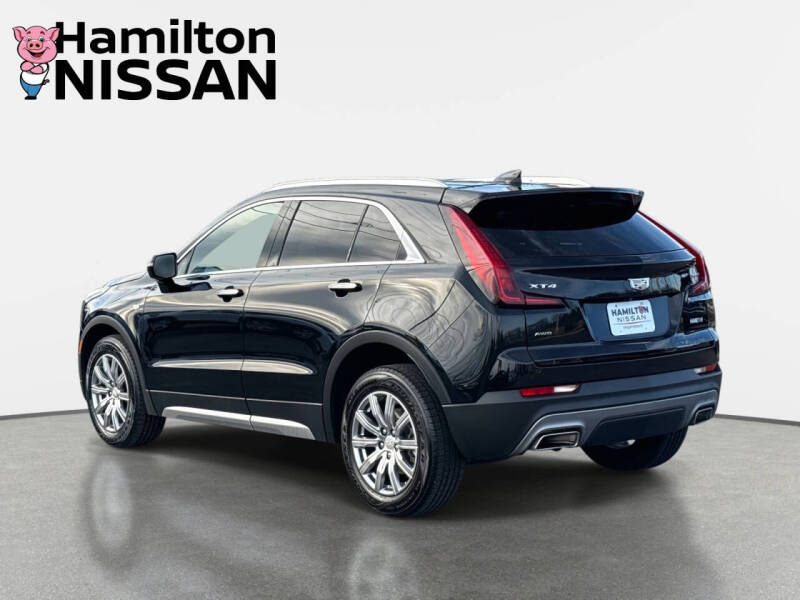 2023 Cadillac XT4 Premium Luxury